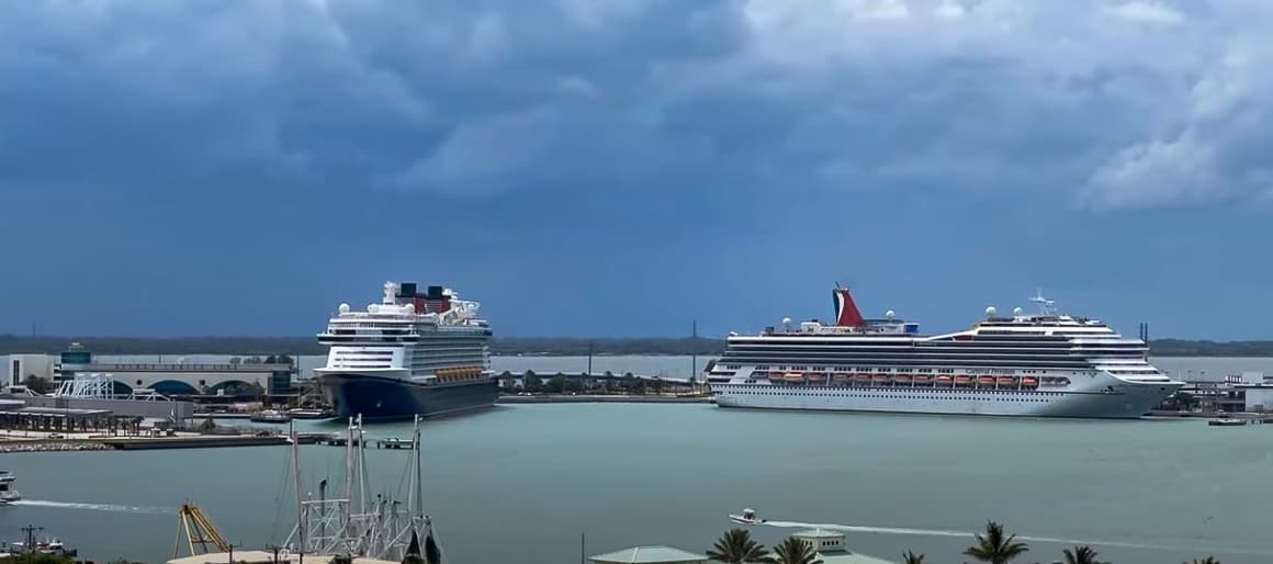 How Far Is Orlando to Port Canaveral